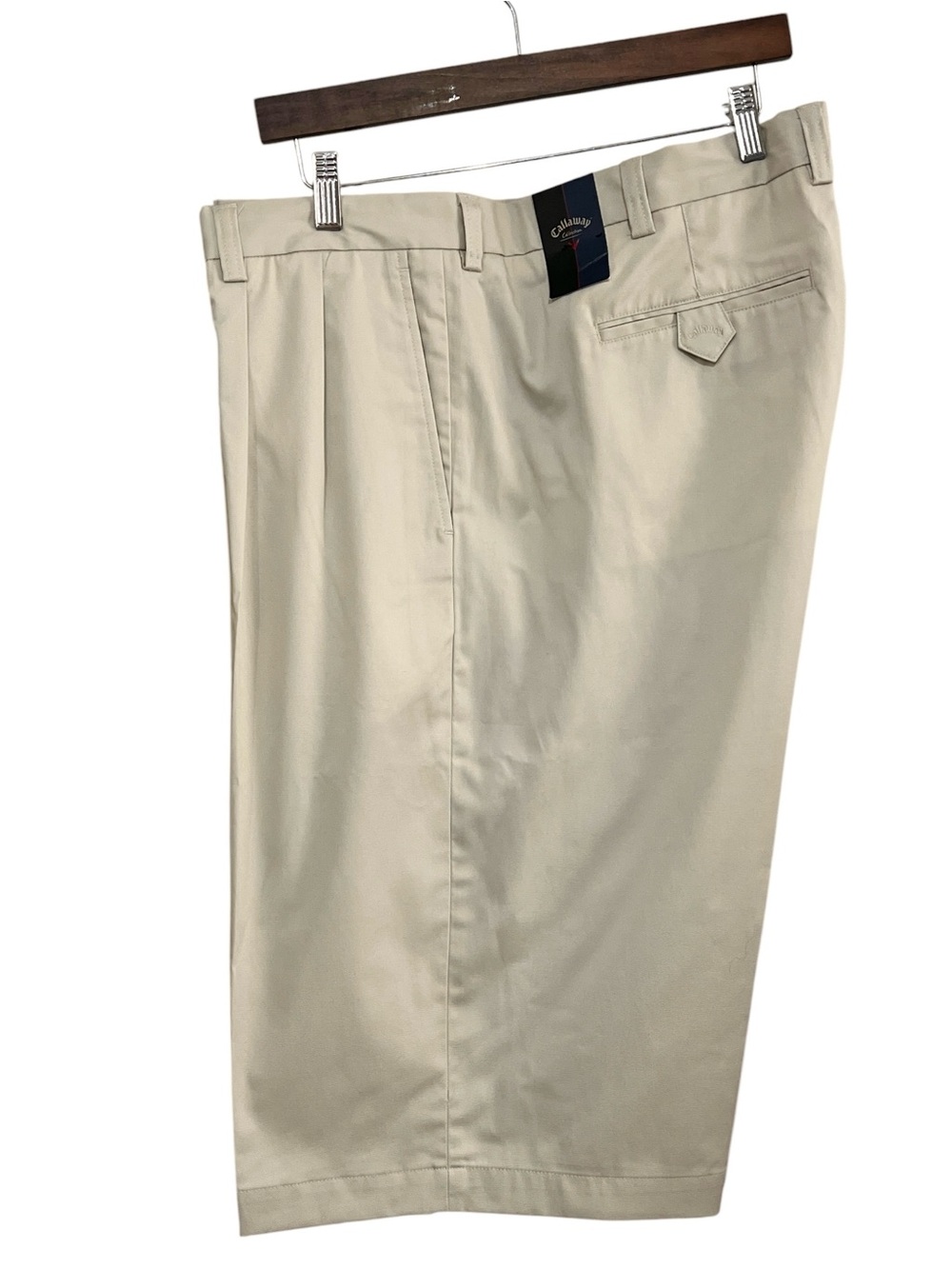 Callaway Mens Big & Tall Tour Authentic Pleated Golf Short, Beige/Khaki Size 44L
